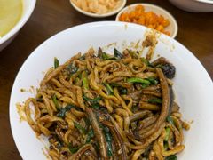 -三百碗宝应长鱼面(板仓街店)