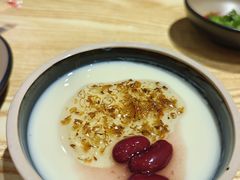 -叁煨蹄花·下饭盐帮菜(人民广场店)