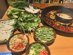 -壹兆圆重庆火锅手工炒底料(长白格林玫瑰湾店)