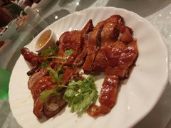 -品悦酒店(三林古镇店)