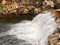 -燕子河大峡谷天坑仙境