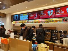 -沪上阿姨·臻选茶饮(上海环球港店)
