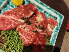 -山川小町·极番烧肉(新地假日广场店)