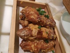 蛋黄鸡翅-弄堂里(西溪龙湖天街店)