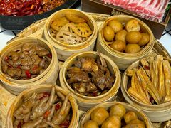 -卤校长重庆火锅(恒隆广场店)