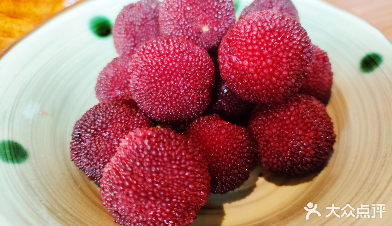 点了两份单人套餐，又单独点了一份年糕一份虾球