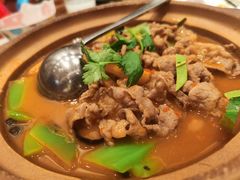 冬阴功白贝肥牛-金椰壳· 大厨新加坡菜(壹方城店)