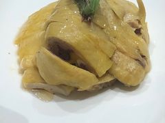 -品悦酒店(三林古镇店)