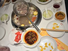 -犇鼎牛潮汕牛肉火锅(新辰里学清路店)