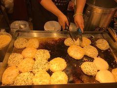 -八一路好吃街(雨田商务大厦店)