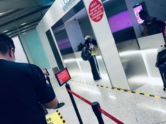 -日上免税店(三径路t3店)