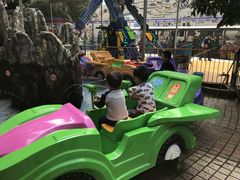 -顺德大良半月城游乐场