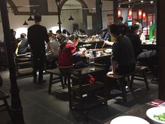 -红九格老火锅(三峡广场店)