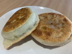 牛肉圆葱馅饼-盛宝粥店(建设街店)