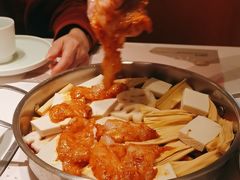 -黄记煌三汁焖锅(新佳丽江汉路店)