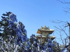 -天姥山