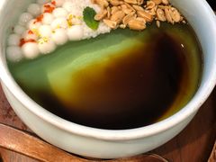 -吃饭皇帝大土家民族菜(正大广场店)