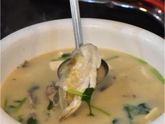 头尾豆腐汤-鹤睦鱼生·啫啫煲·海鲜(保利百合店)