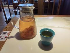 -荷塘秋月·本帮江浙菜(国权路店)