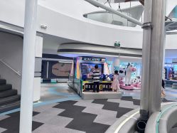 -MINI MARS 移动的空间站乐园·餐饮·派对(浦东金桥店)