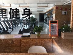-一公里健身(龙湖紫都城店)
