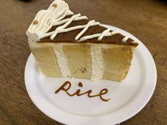 焦糖糯米蛋糕-野路甜点铺(松柏路店)