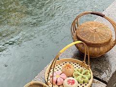 -鲍师傅糕点(淮海中路店)