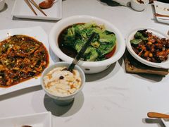 -峨嵋小镇·川菜(正定朗华店)