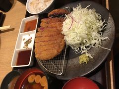 -牛カツ京都勝牛(河原町蛸薬師店)