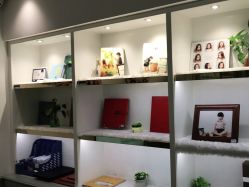 -亲吻宝贝儿童摄影