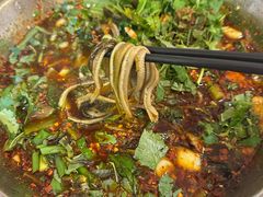 -乐山第一家临江鳝丝(茶坊路店)