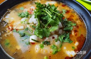 Golden Soup Fish Fillet Noodles