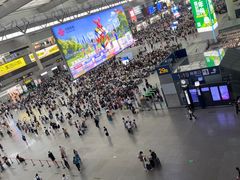 -麦当劳(上海虹桥站30B检票口楼上)