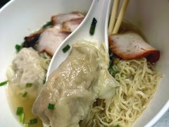 -亚明蟹肉面特大虾饺(สีลม)