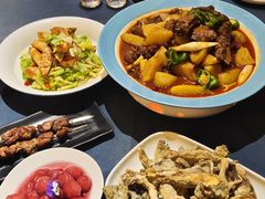 -伊带伊路新疆美食府(呼家楼店)