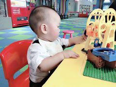 -蒙特利亲子乐园