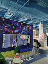 -欧酷世界动力星球(王府井奥莱UP TOWN店)