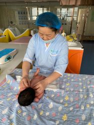 -菁幼月子会所(儿童医院店)