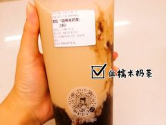 -沪上阿姨鲜果茶(世茂广场宽厚里店)