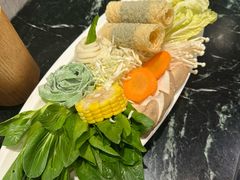 -Mk 泰式自助火锅