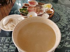 -桥香园云南过桥米线(金马碧鸡店)
