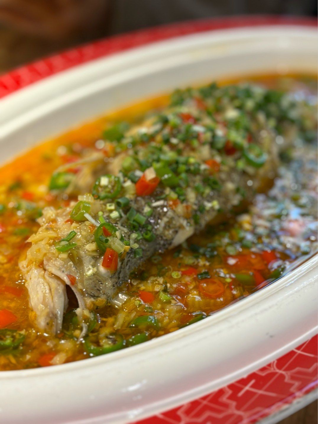 第一次吃蒜瓣肉的跳水鱼