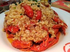 -肥肥虾庄·金牌油焖大虾(沙湖店)