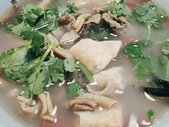 -金原鸭血粉丝汤·汤包·脆皮烤鸭(南京博物院店)
