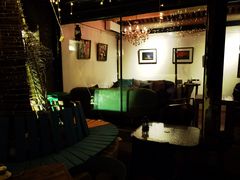 -脚下咖啡·CHILL酒馆(灵光东巷店)