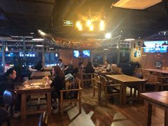 -40+精酿啤酒俱乐部(国投财富广场店)