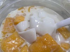 香芒河粉-甜心妈妈·榴莲星级糖水(北京路总店)