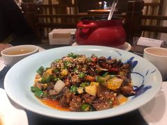 -万重锦·人文川菜馆(骡马市店)