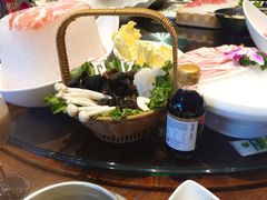 -东海怡品海鲜豆捞(舟宿夜江店)