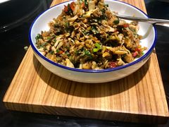 坛子菜炒圣子王-茶叁酒肆·楚味江湖(菱角湖店)